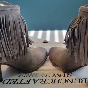 FRYE ILANA FRINGE BOOTS  |  8.5  |  DARK GREY  |  WORN ONCE